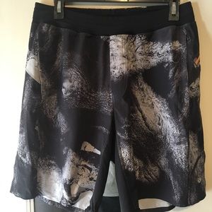 Lululemon Channel Cross Swim Short 9”